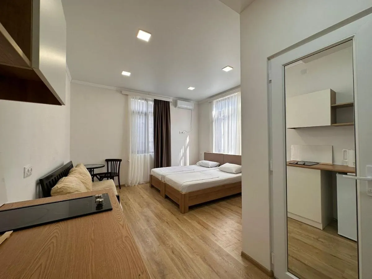 Middle City Guesthouse Batumi Guest house